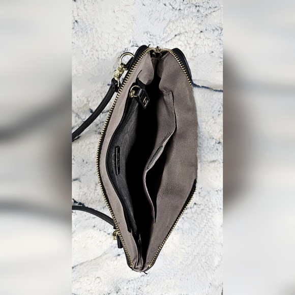 Tutilo Crossbody Bag - Picture 4 of 4